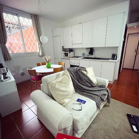 Earth Of - To Cancel Appartement